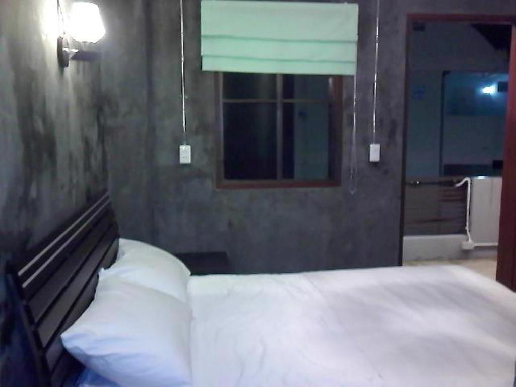 Number Nice House Hotel Chiang Mai Quarto foto